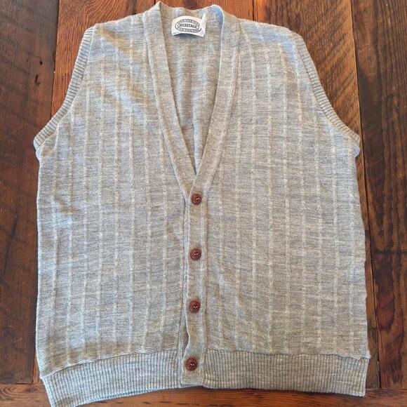 Heritage Other - Vintage Heritage button front sweater vest
